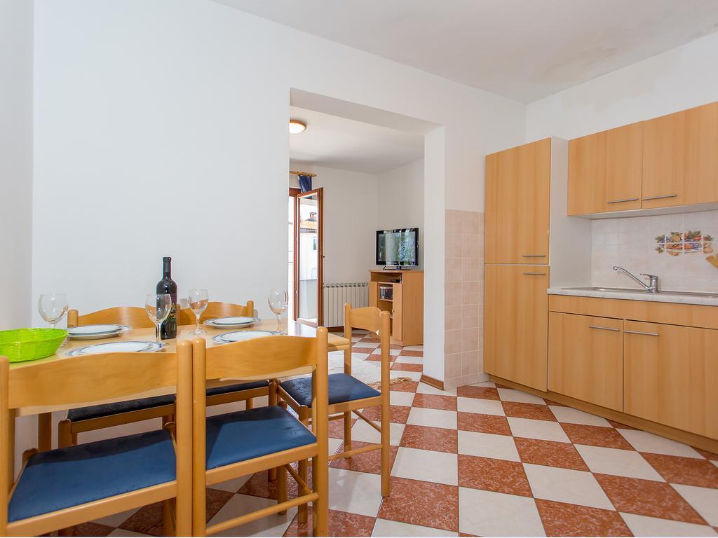 Apartments Ava Porec Luaran gambar