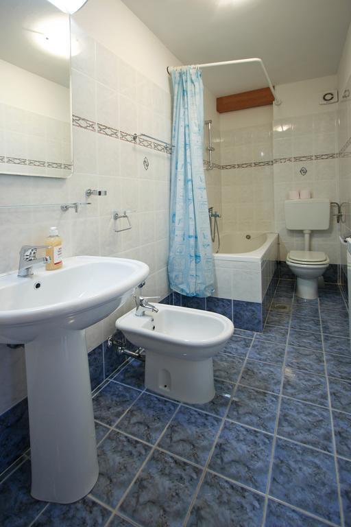 Apartments Ava Porec Luaran gambar